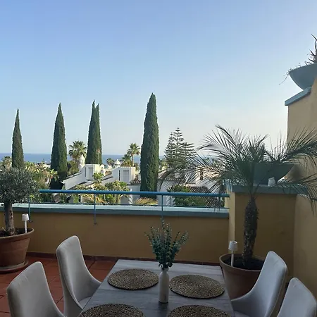 Playa Bahia Elizabeth Luxury Apartment *